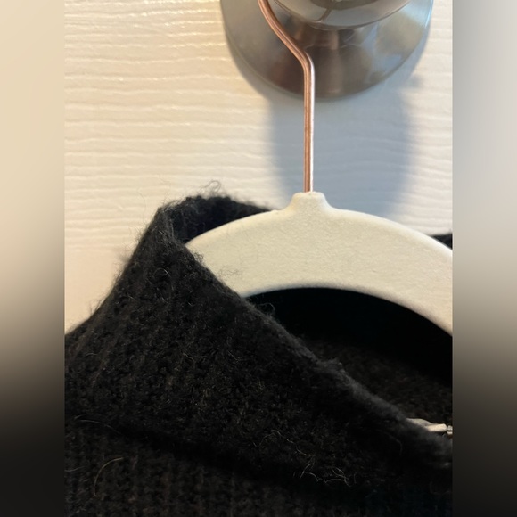 Kismet Turtleneck Sweater - Picture 4 of 6